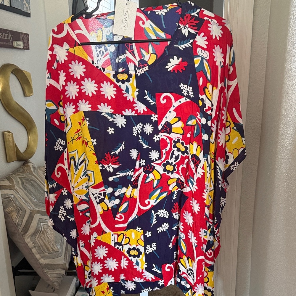 Tamsy Bold Floral Colorblock V-Neck Tunic - Red Navy Yellow